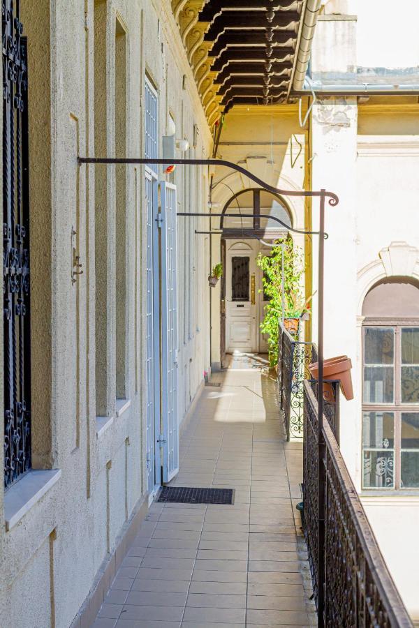 Supercentral Boutique Suite Budapest Exterior photo